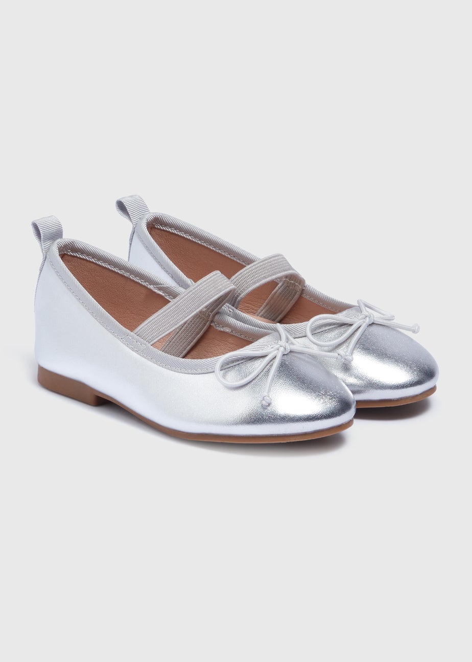 Girls Silver Bow Ballet Shoes (Younger 4-11)