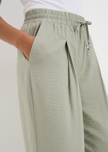 Khaki Airflow Cropped Trousers