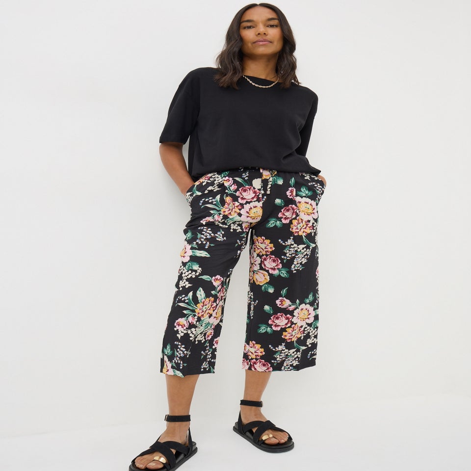 Black Floral Cropped Trousers
