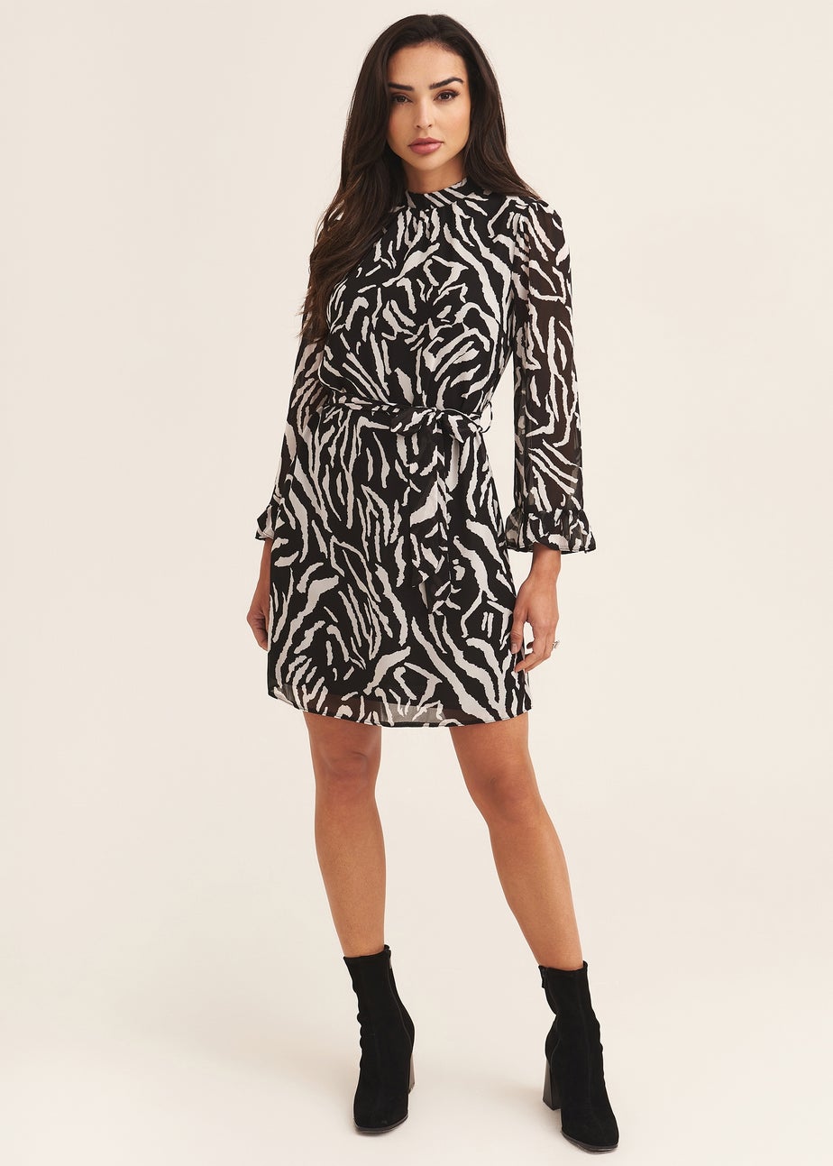 Gini London Black Zebra Frill Flared Sleeve Shift Dress
