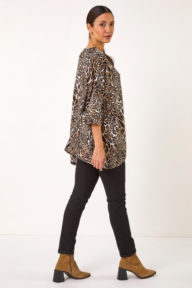 Roman Natural Snit Animal Print Top