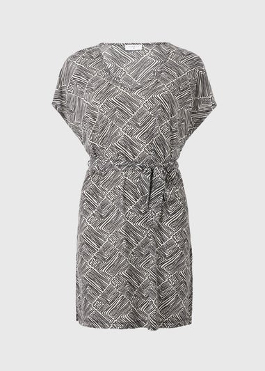 Black Mono Geometric Kaftan