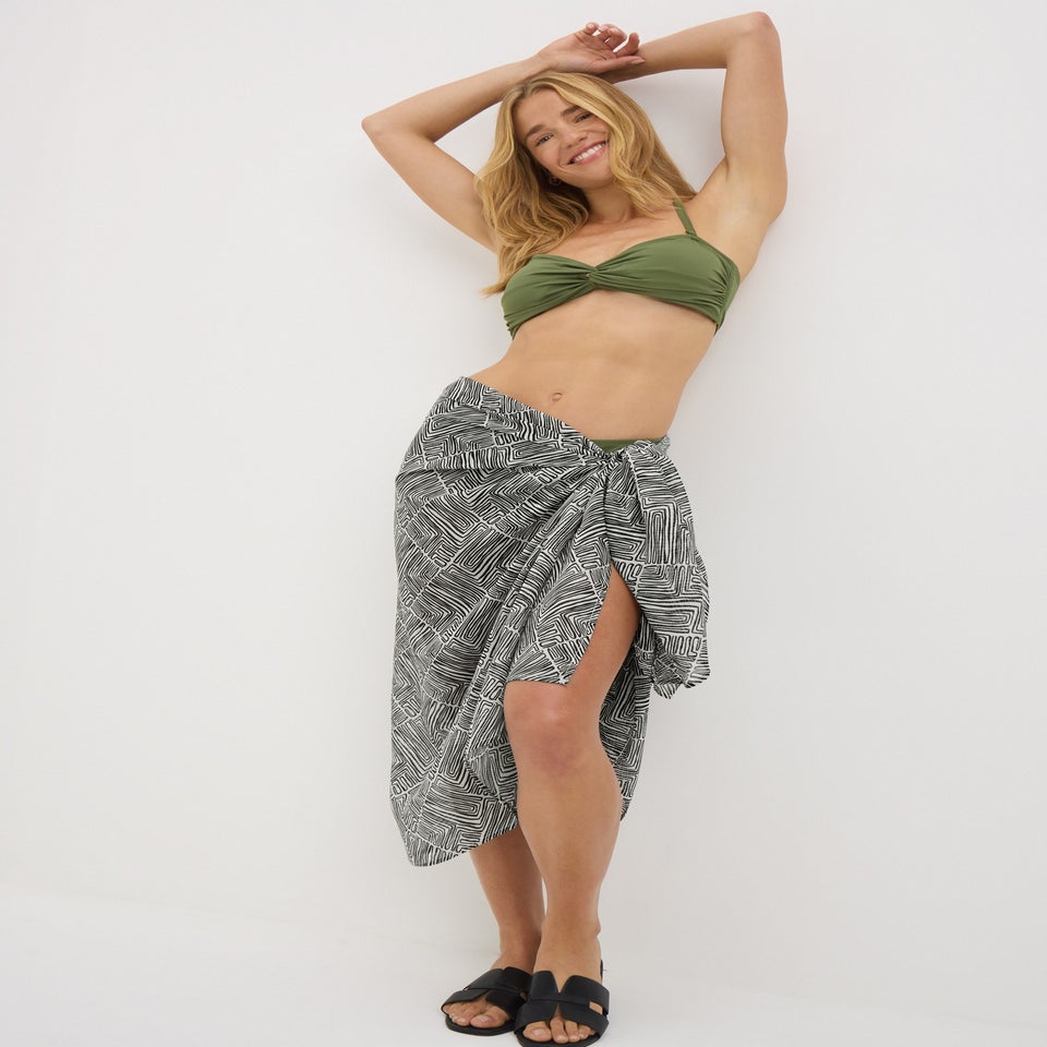 Black Mono Print Sarong