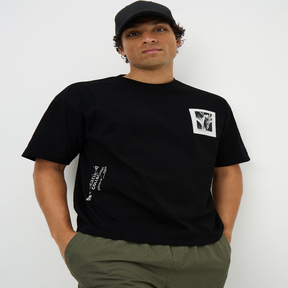Black Botanical Graphic Oversized T-Shirt