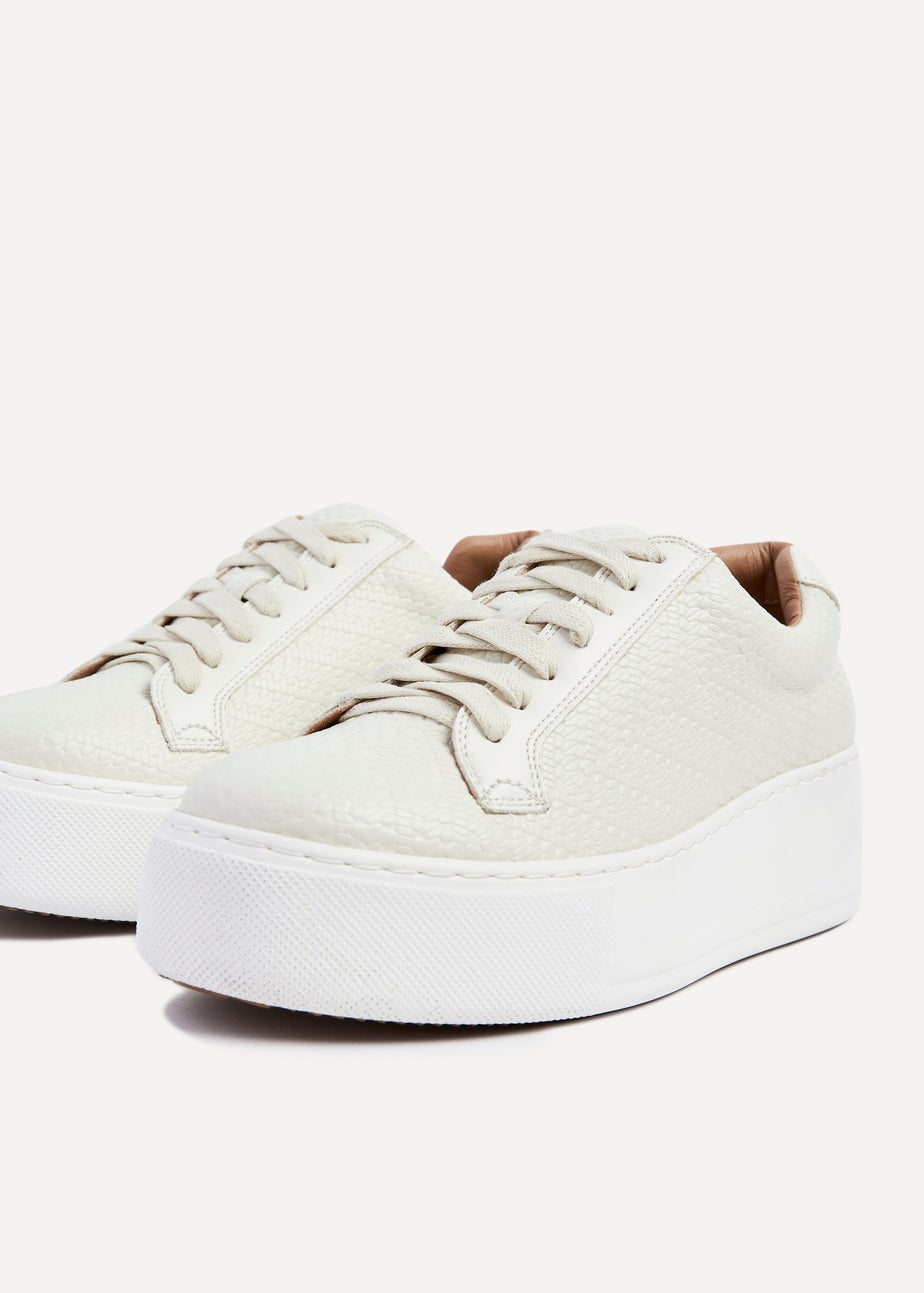 Linzi Twyla Cream Faux Leather Trainers