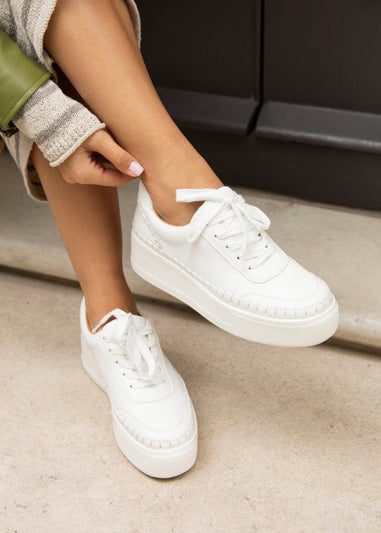 Linzi Harlem White Faux Leather Platform Trainer