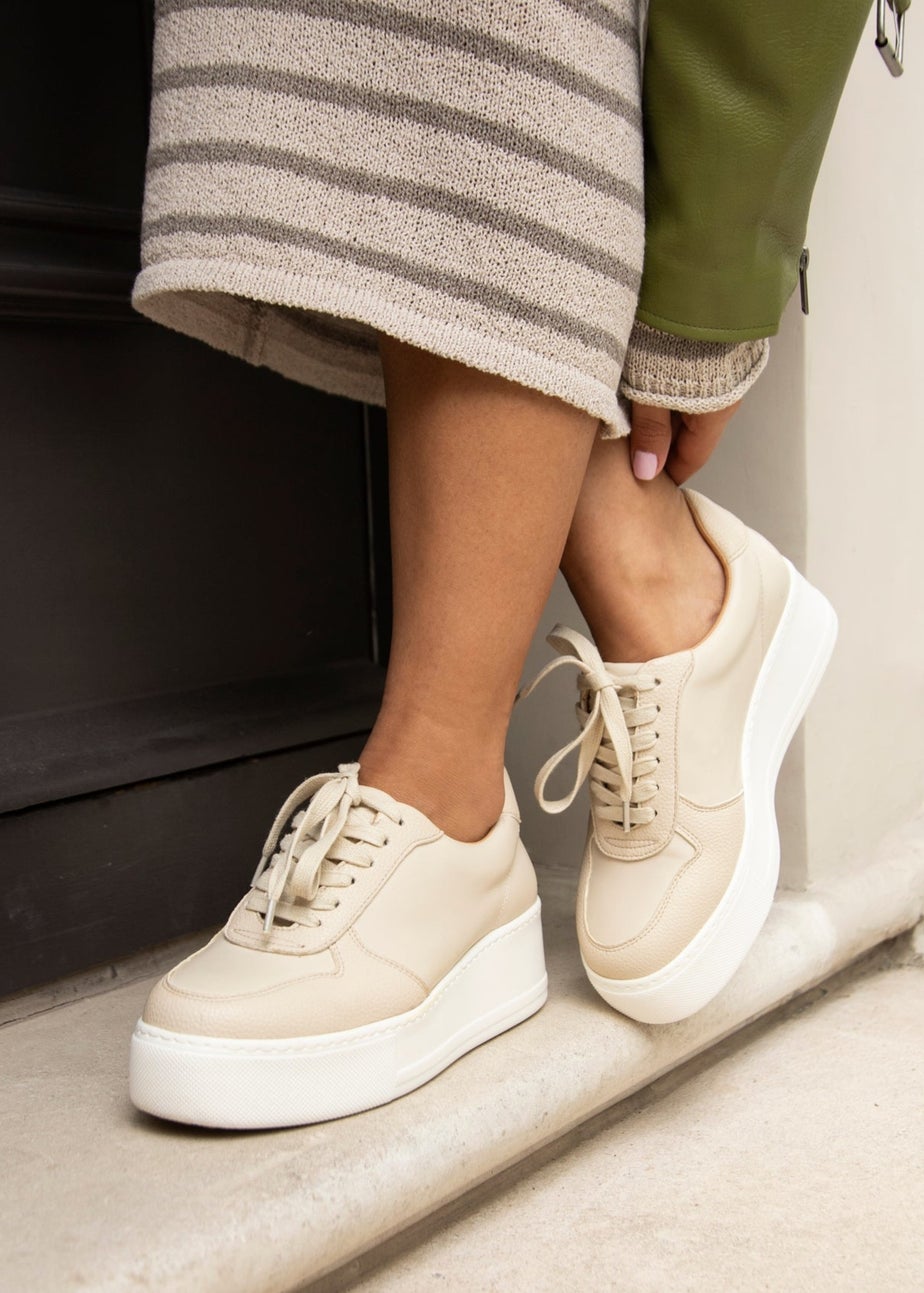 Linzi Twiggy Sand Faux Leather Platform Trainer