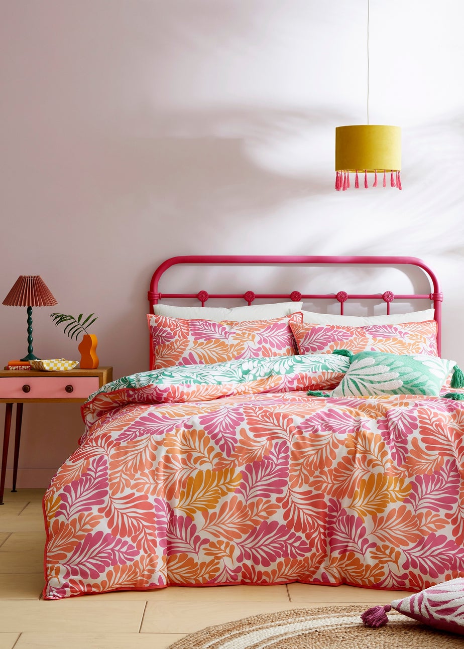 Appletree Style Carmen Digitally Printed Pink Duvet Cover Set