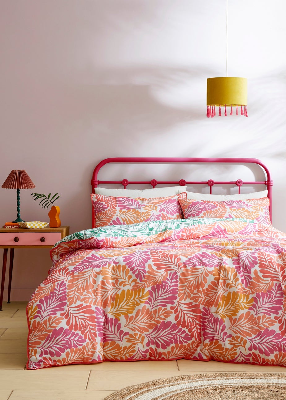 Appletree Style Carmen Digitally Printed Pink Duvet Cover Set
