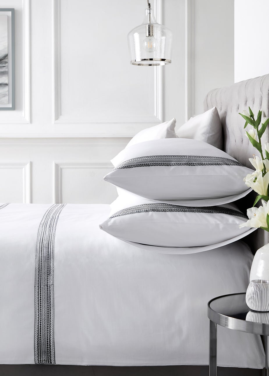 Appletree Boutique Embroidered Bands Black Duvet Cover Set
