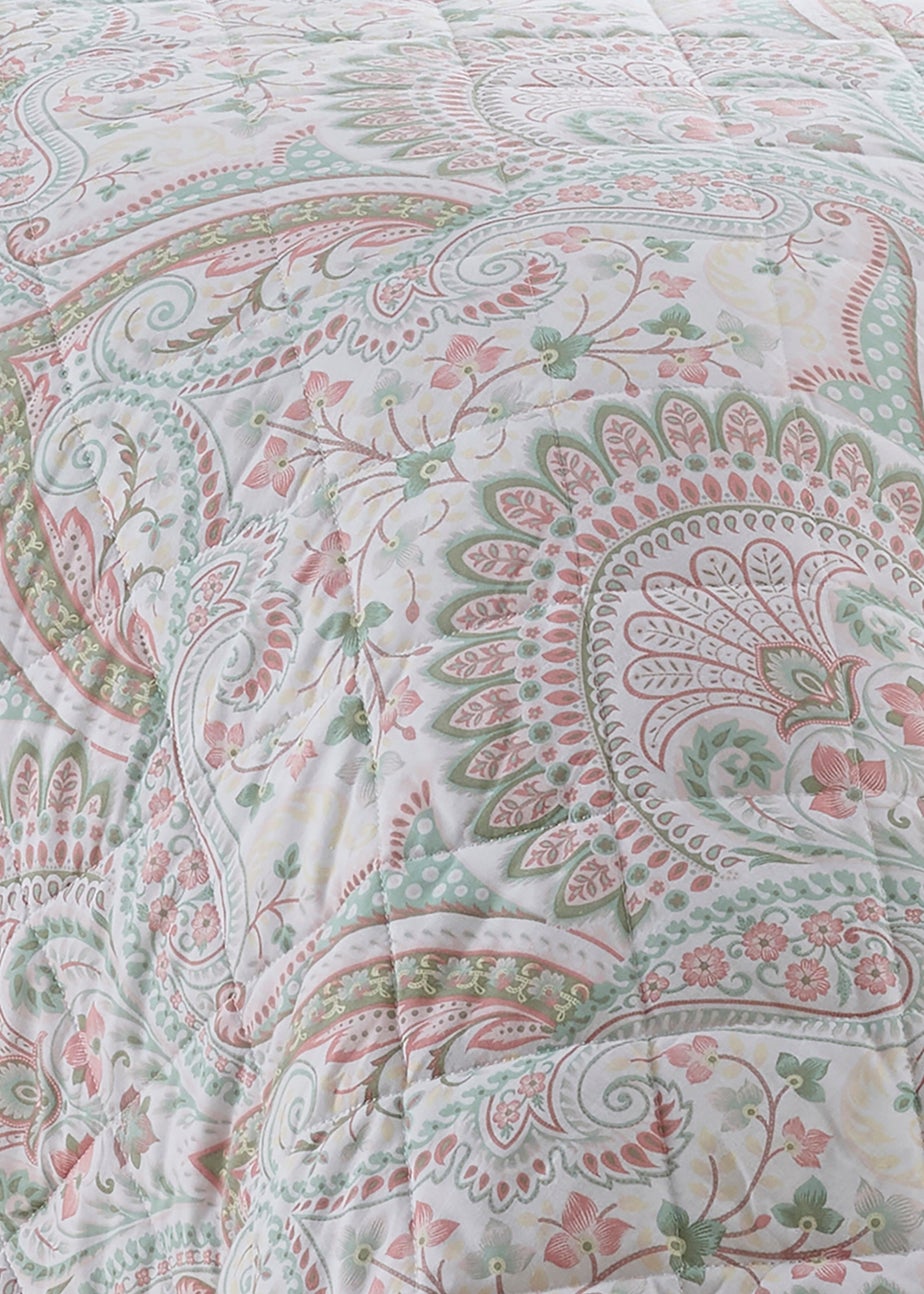 Dreams & Drapes Design Palais Quilted Green Bedspread