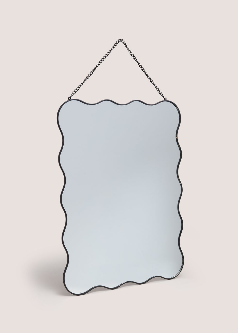 Scallop Edge Hanging Mirror