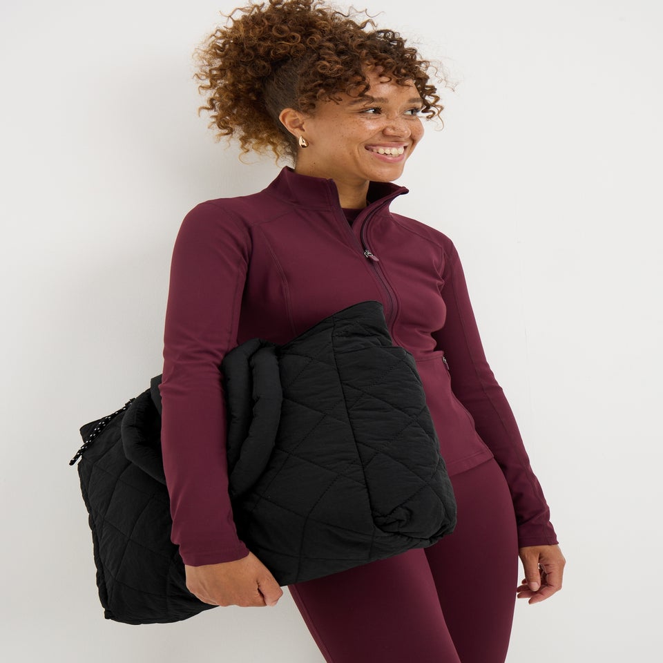 Souluxe Black Quilted Tote Bag