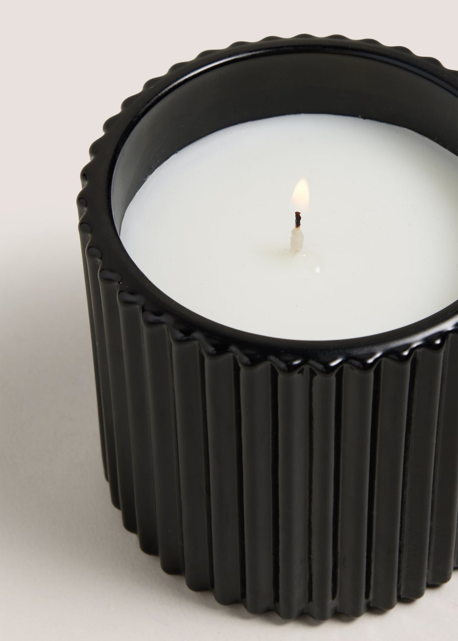 Black Small Pomegranate & Patchouli Candle