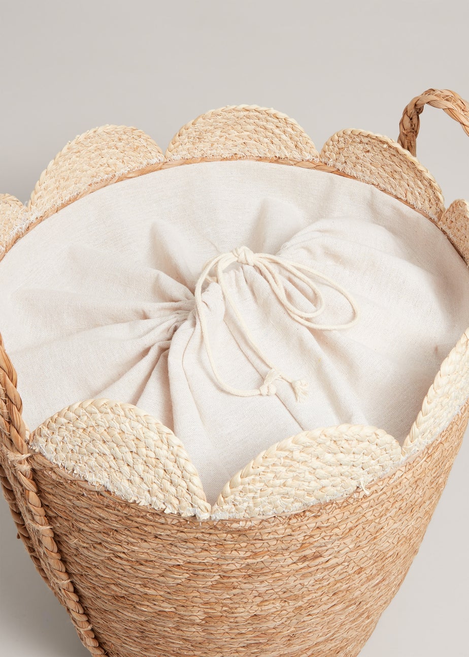 Cabana Scallop Laundry Basket