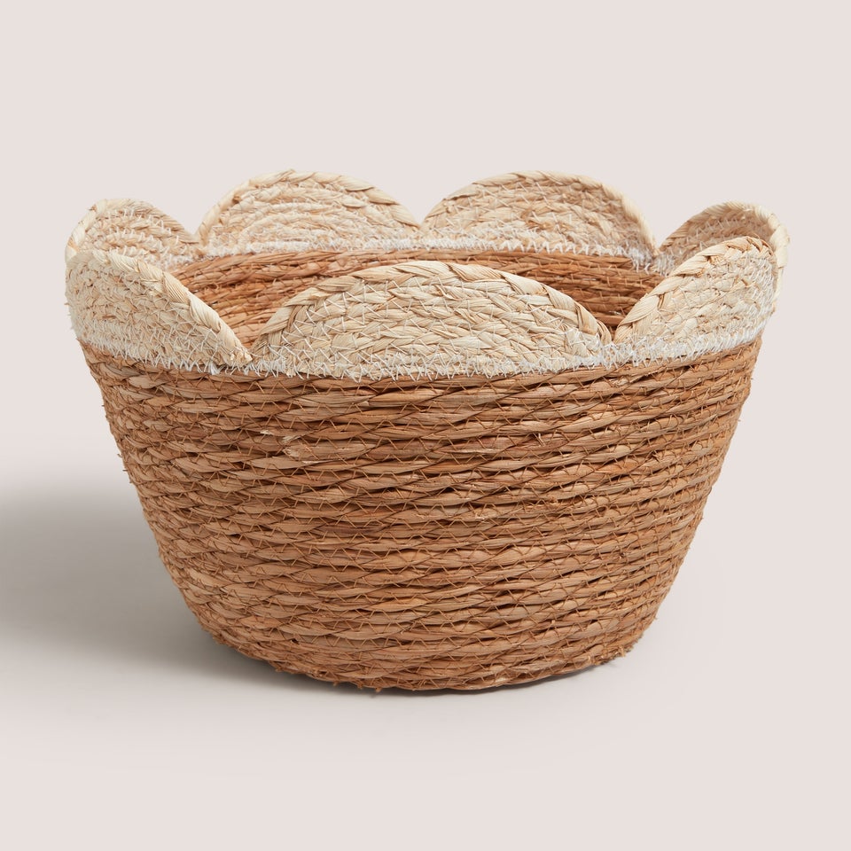 Cabana Scallop Edge Small Basket
