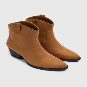 Tan Western Boots