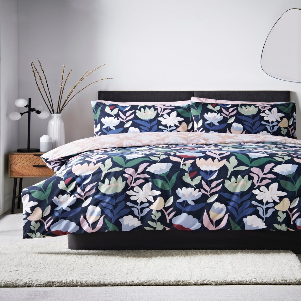 Navy Floral Design Duvet Set