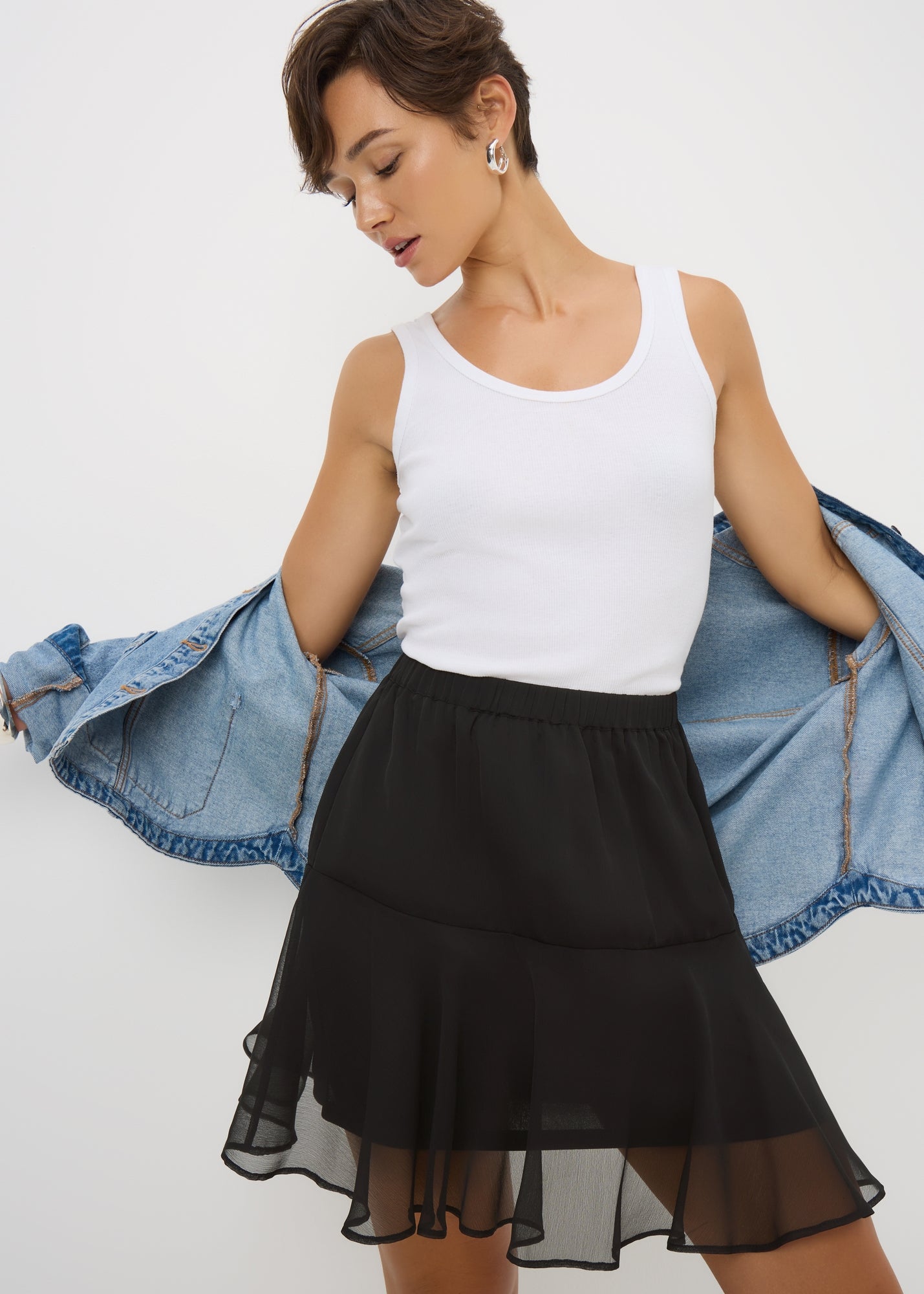 Medenius Shade Mini Skirt ブラック Medenius Shade Mini Skirt ブラック Black Mesh Frill Mini Skirt