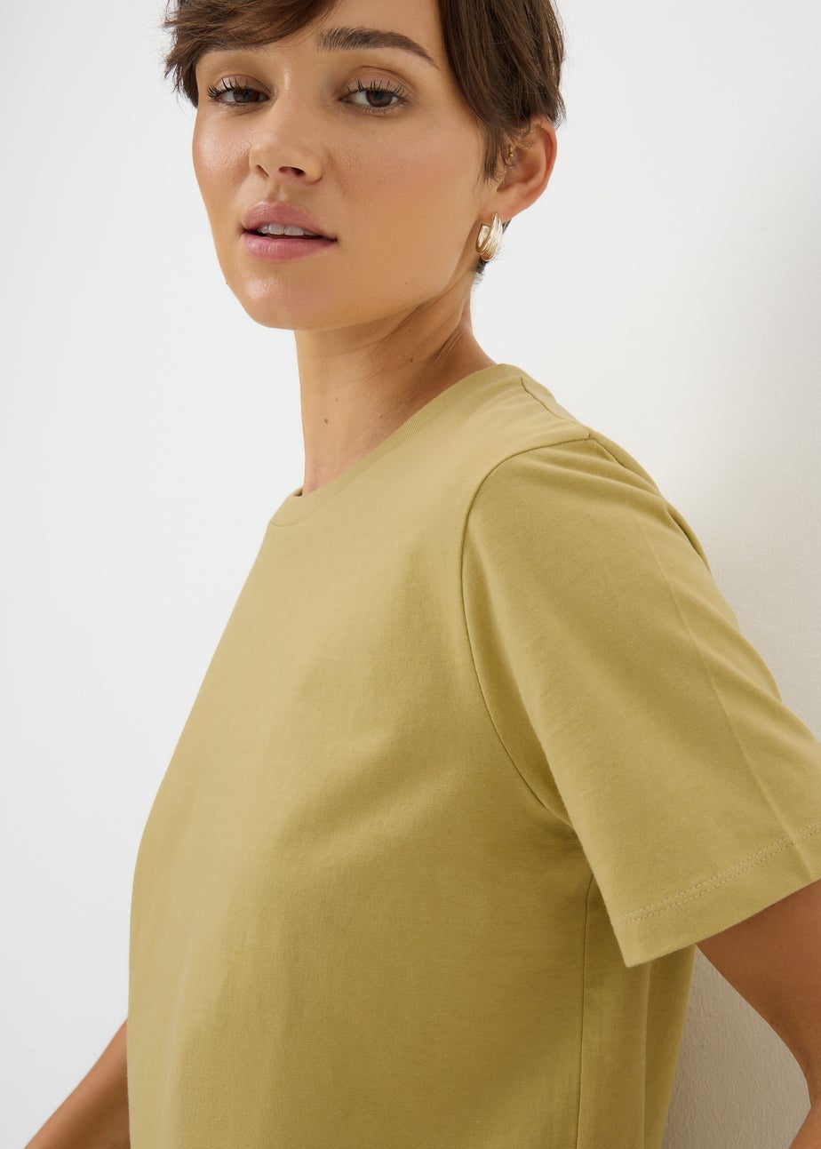 Green Regular Fit T-Shirt