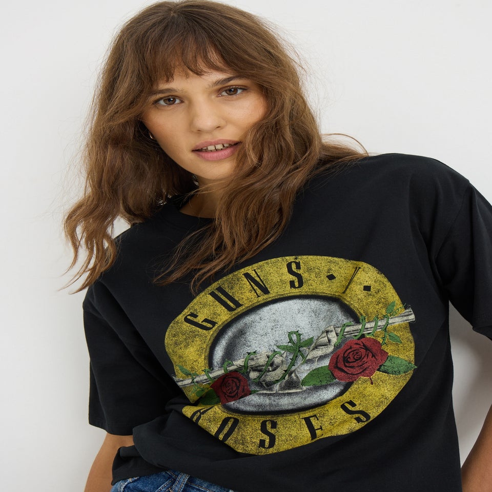 Guns N Roses Black Boyfriend T-Shirt