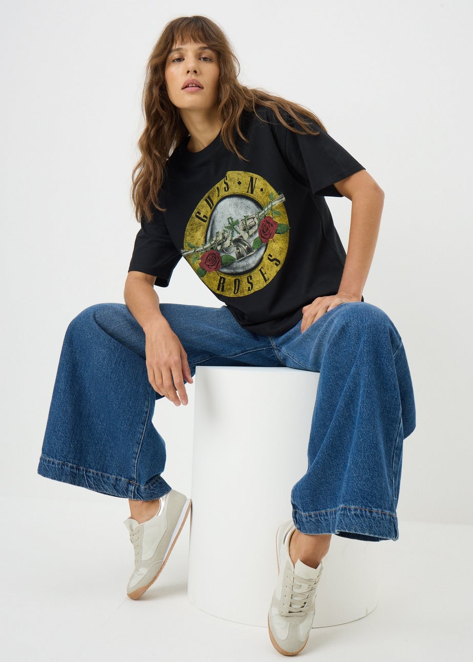 Guns N Roses Black Boyfriend T-Shirt