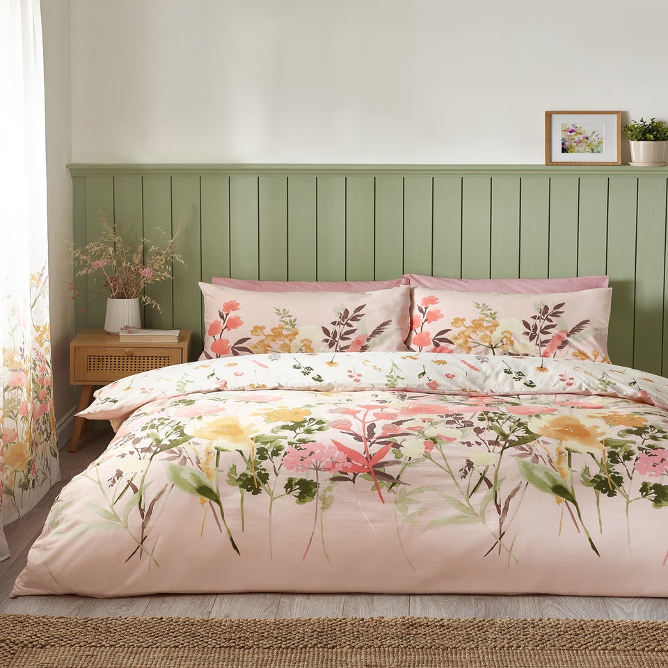 Catherine Lansfield Countryside Floral Reversible Duvet Cover Set Pink