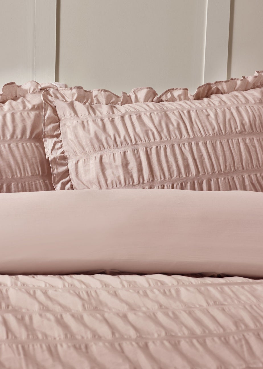 Catherine Lansfield Seersucker Frill Duvet Cover Set Pink