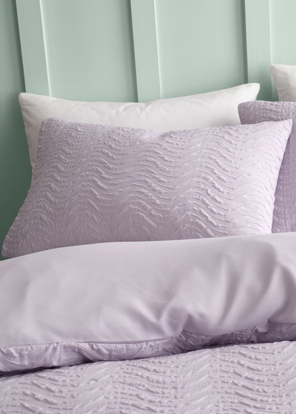 Catherine Lansfield Heatset Wave Duvet Cover Set Lilac