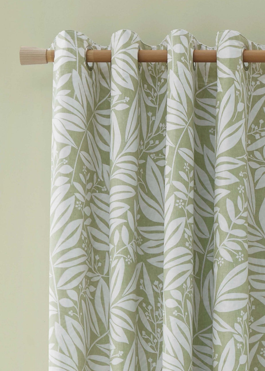 Catherine Lansfield Sorrel Leaf Fully Reversible Eyelet Curtains Green