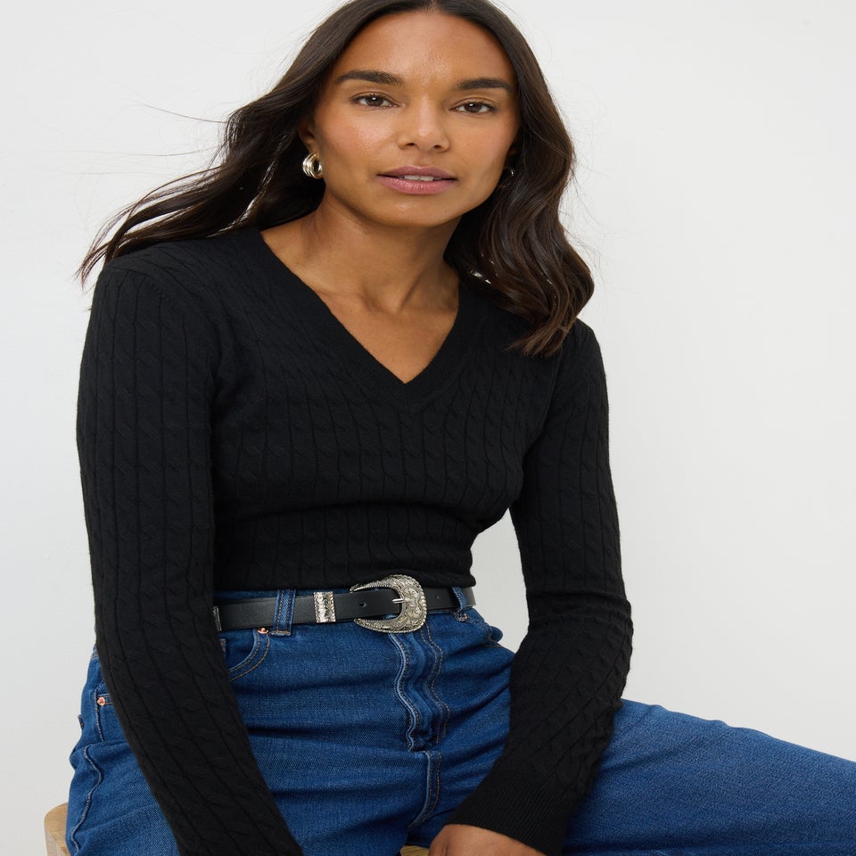 Black Baby Cable V-Neck Jumper