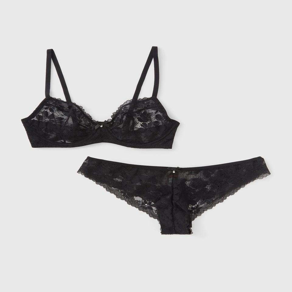 Black Non Padded Bra & Knickers Set