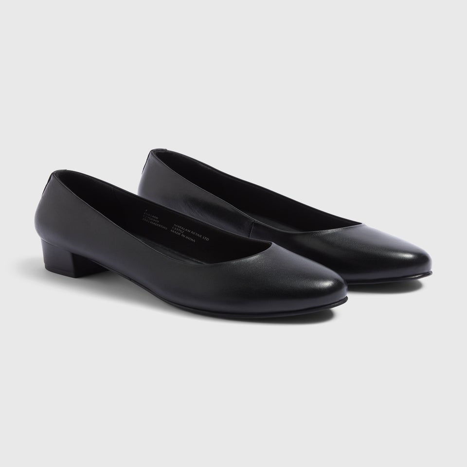 Soleflex Black Leather Heeled Shoes