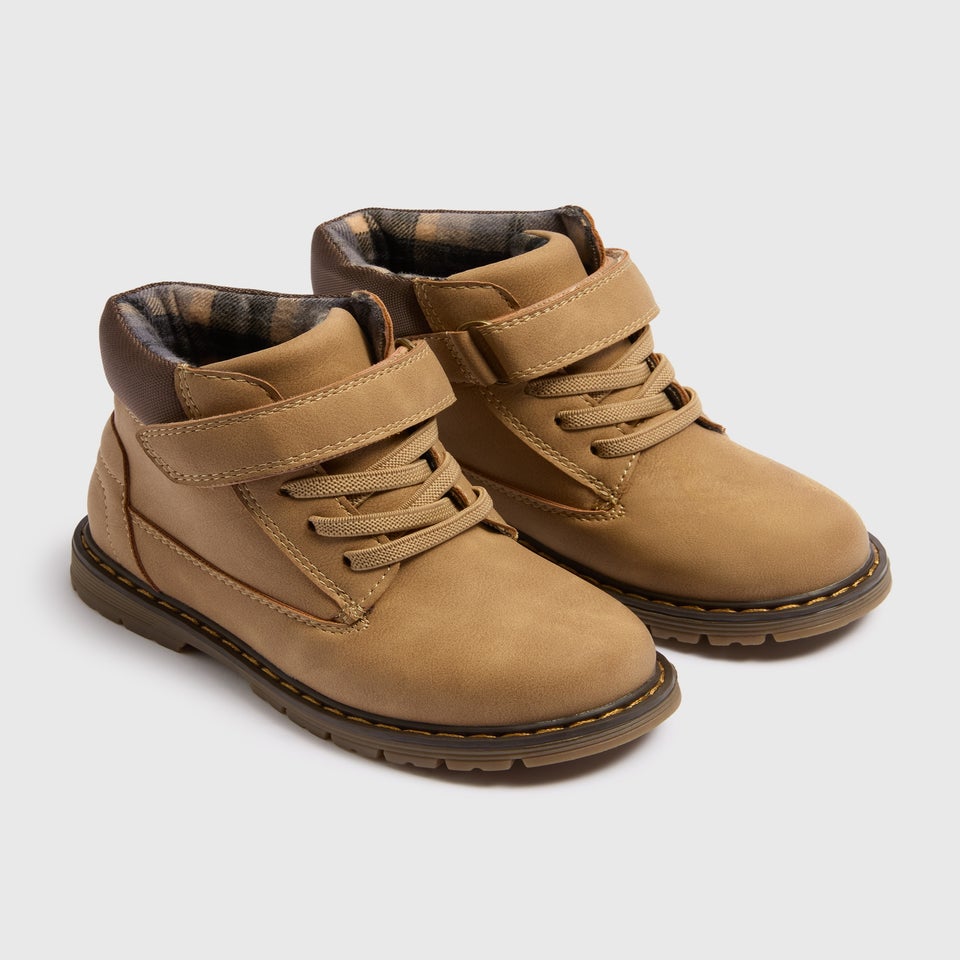 Boys Tan Hiker Boots (Younger 4-12)