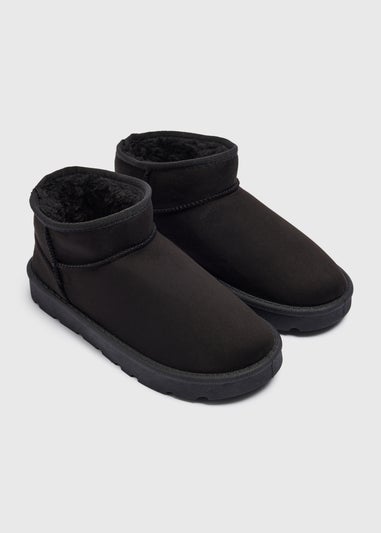 Girls Black Snug Boots (Younger 10-Older 5)