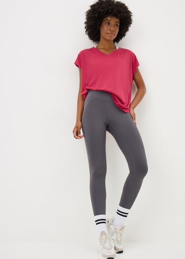 Souluxe Pink V-Neck T-Shirt