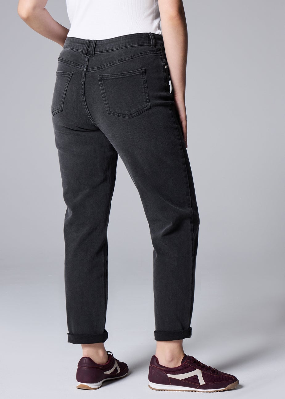 Boyfriend Straight Leg Jeans