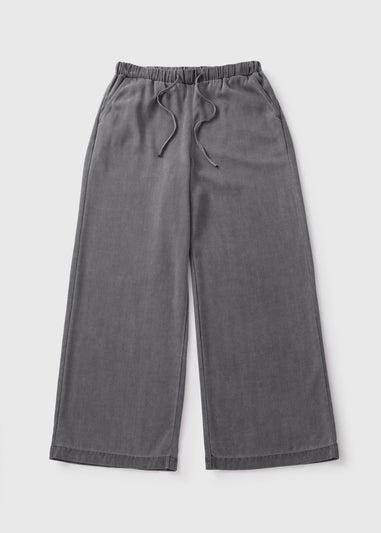 Grey Comfort Fit Wide Leg Jeans