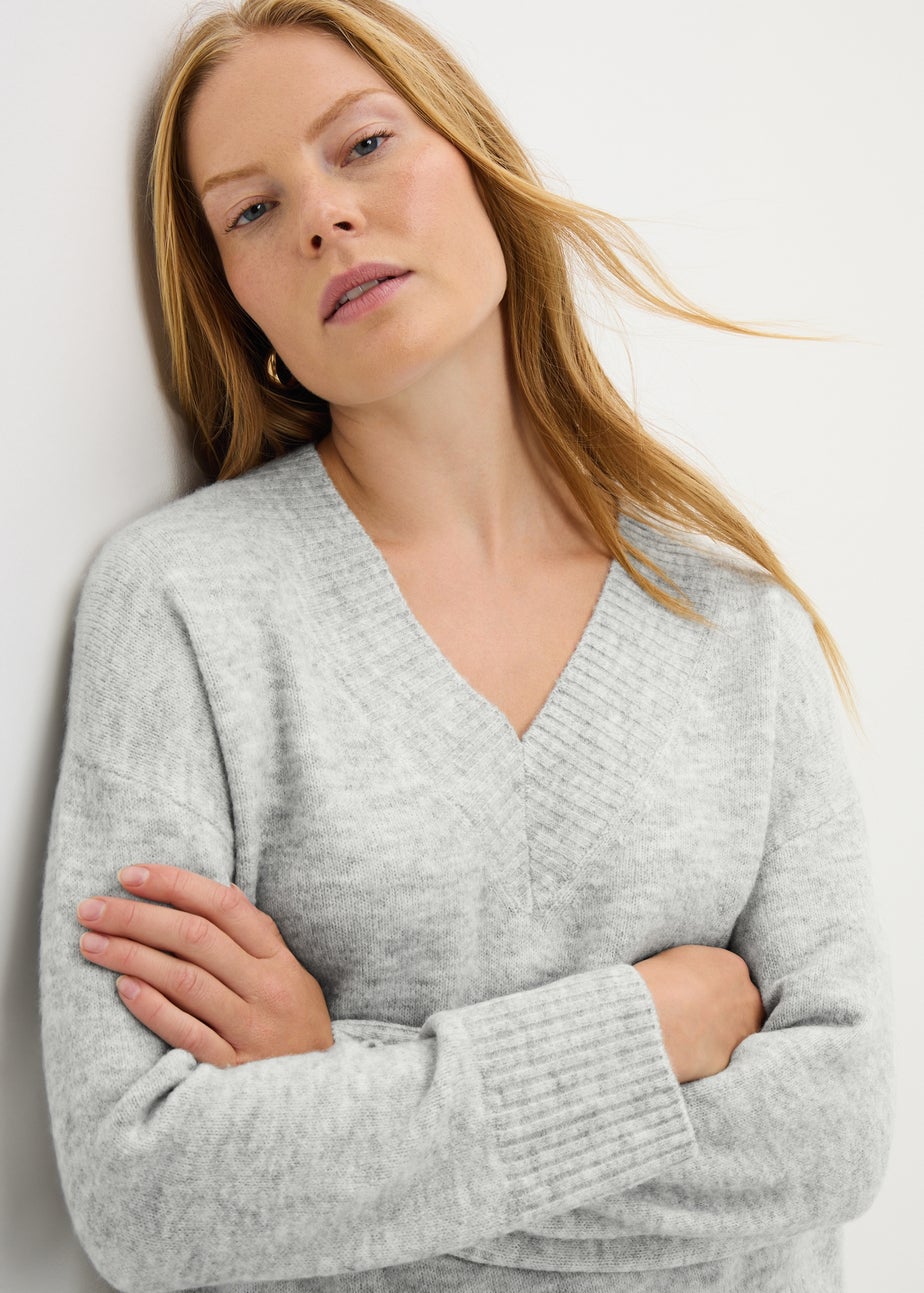Grey V-Neck Knitted Jumper