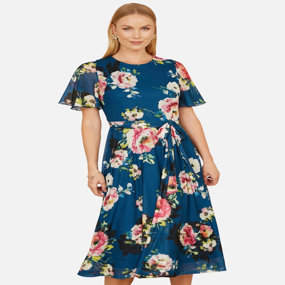 Yumi Green Mesh Floral Midi Dress With Angel Sleeves