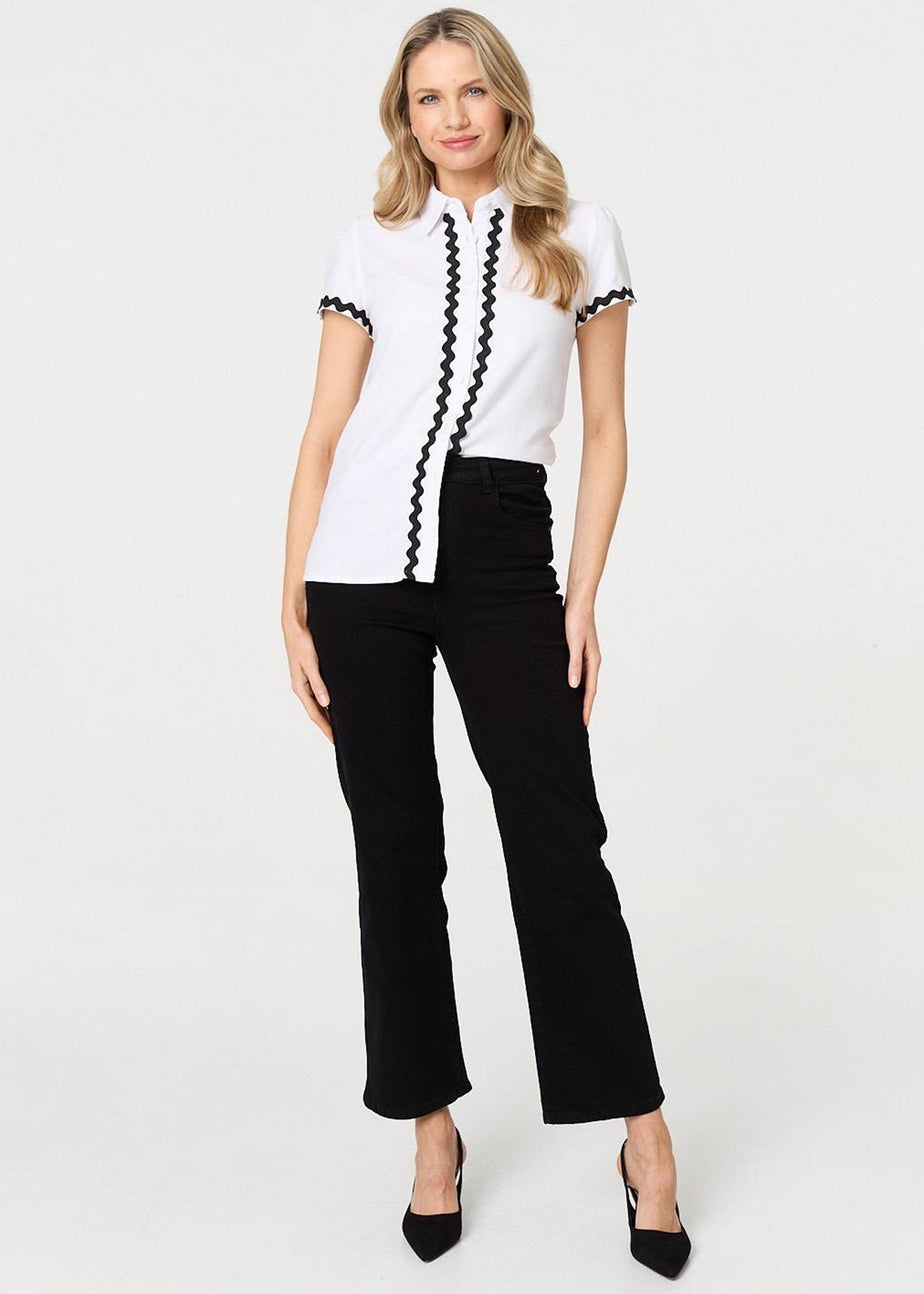 Izabel London White Zig Zag Trim Short Sleeve Shirt
