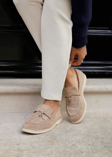 Linzi Alette Mocha Faux Suede Slip On Loafers