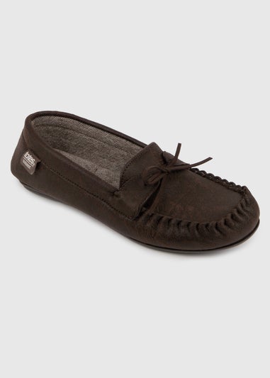 Totes Isotoner Brown Distressed Moccasin Slipper With Herringbone Sock