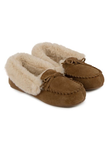 Totes Isotoner Tan Genuine Suede Moccasin with Faux Fur Lining