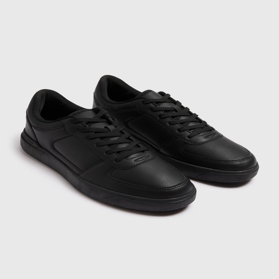 Black Basic Trainers