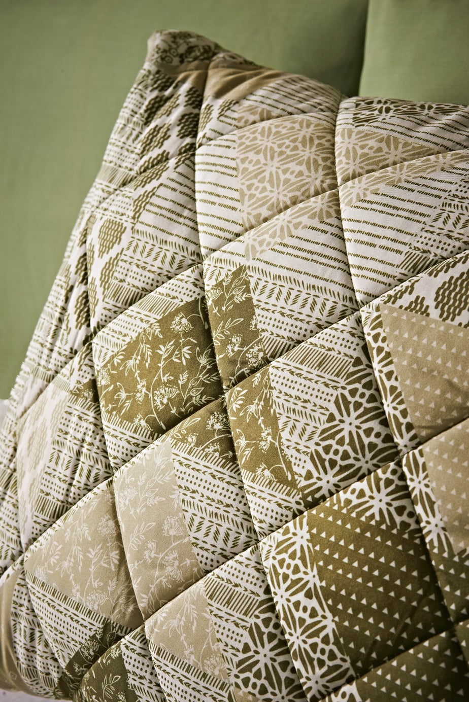 Green Patch Quilted Duvet Set