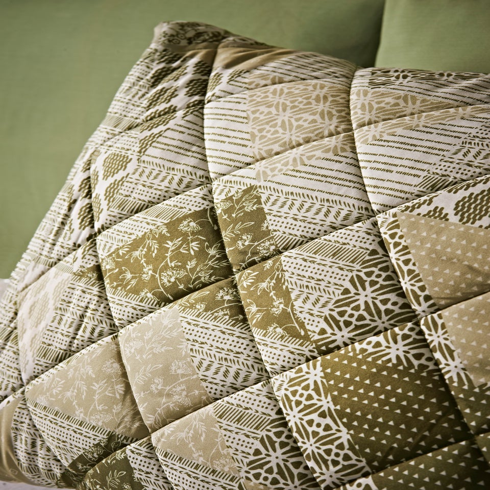 Green Patch Quilted Duvet Set