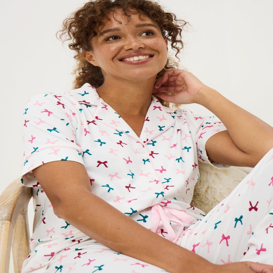 Cream Bow Traditional Pyjama Set