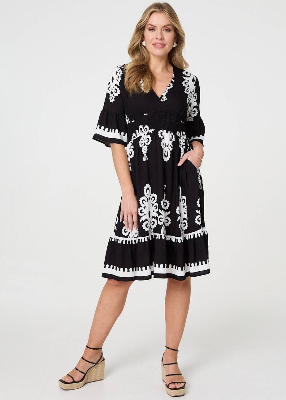 Izabel London Black Ikat Print Relaxed Short Dress