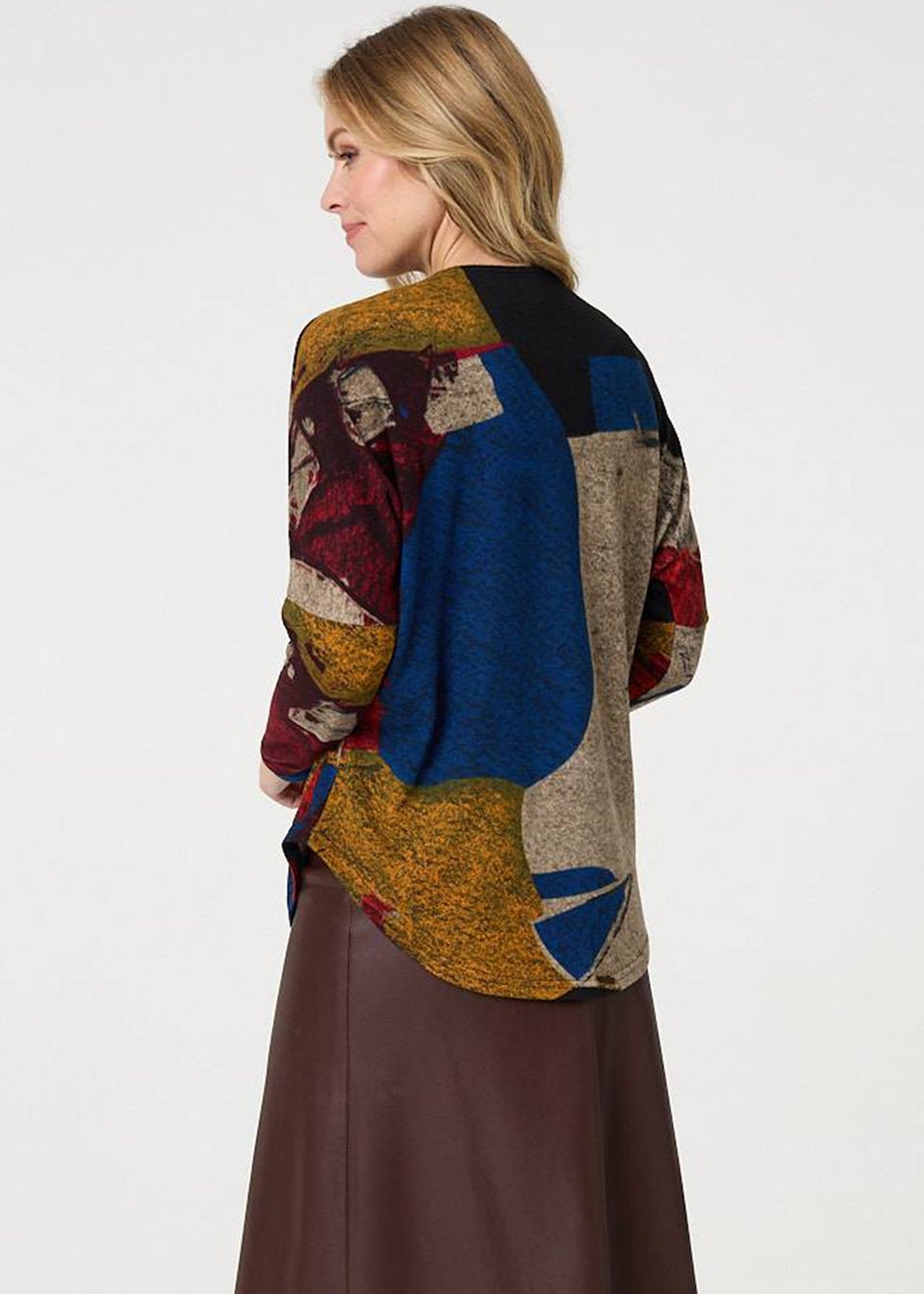 Izabel London Red Abstract Zip V-Neck Long Sleeve Relaxed Top